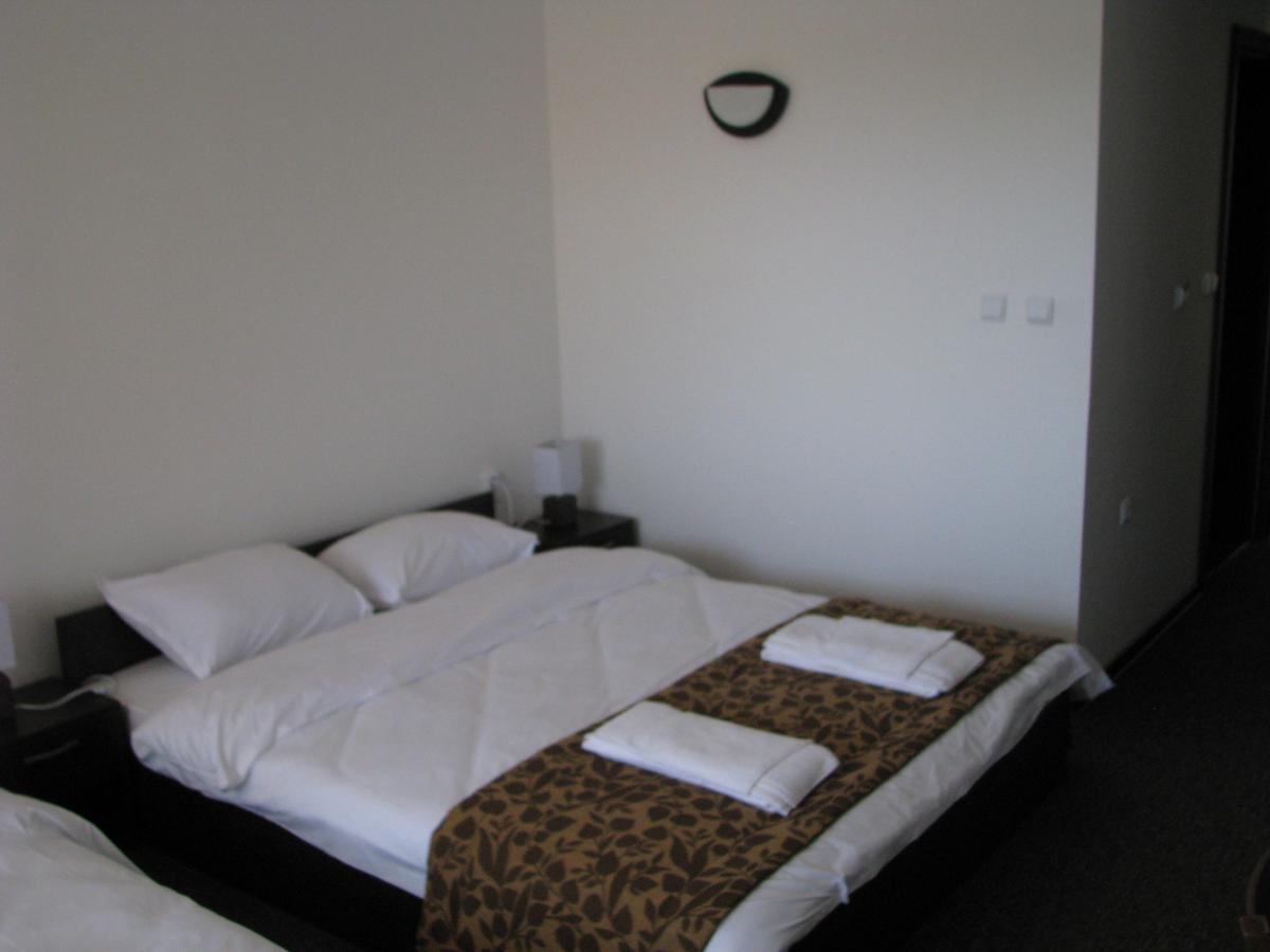 Park Eagle Stone 3*